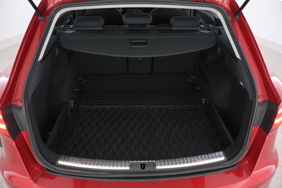 SEAT Leon ST vaihtoauto