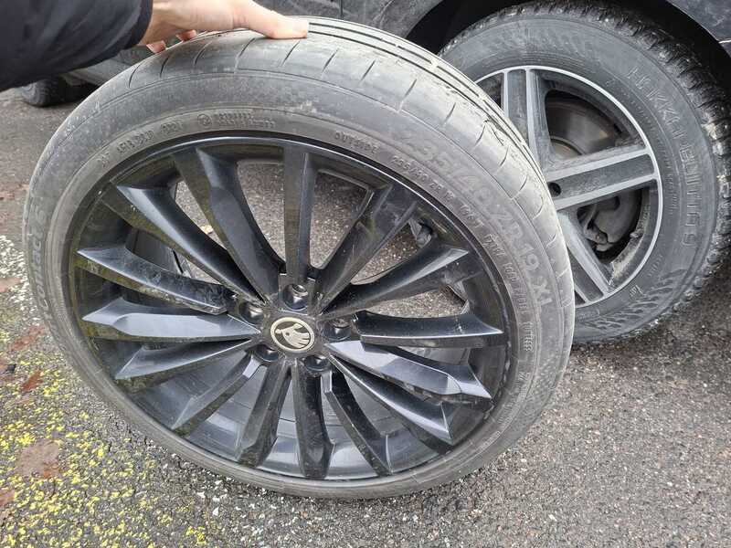 Skoda Superb vaihtoauto