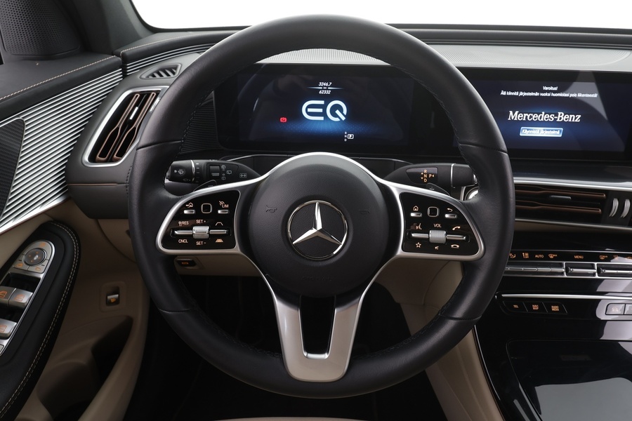 Mercedes-Benz EQC vaihtoauto