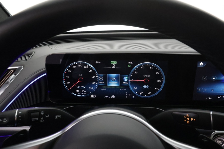 Mercedes-Benz EQC vaihtoauto