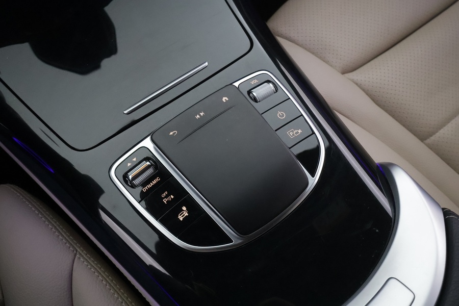 Mercedes-Benz EQC vaihtoauto