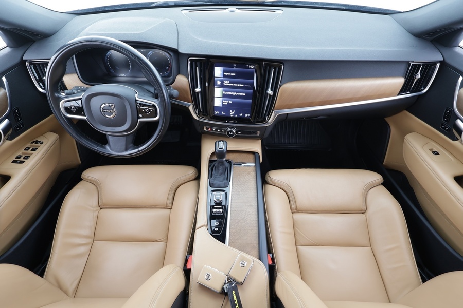 Volvo S90 vaihtoauto