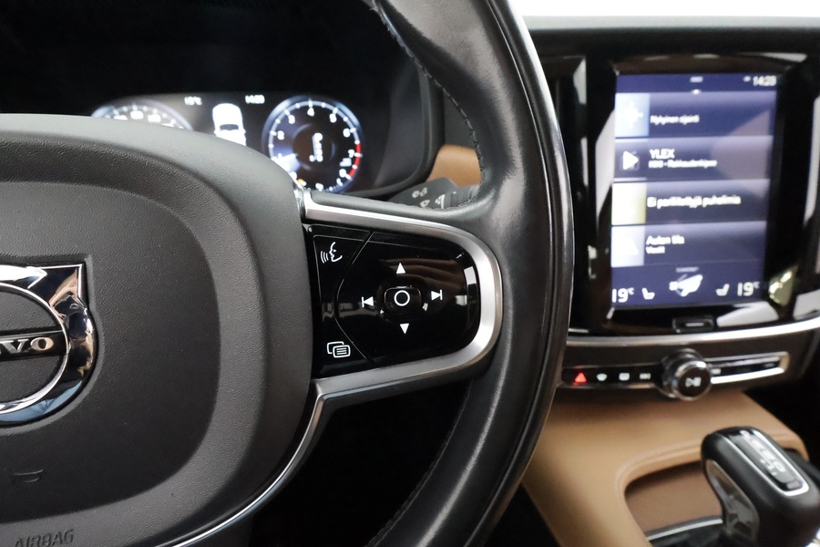 Volvo S90 vaihtoauto