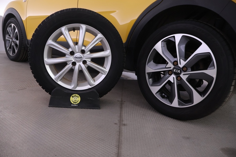 Kia Stonic vaihtoauto