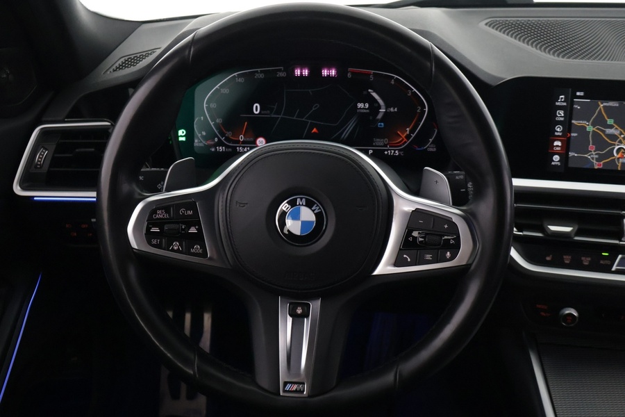 BMW 330 vaihtoauto
