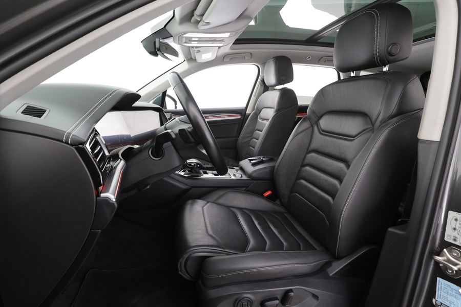 Volkswagen Touareg vaihtoauto