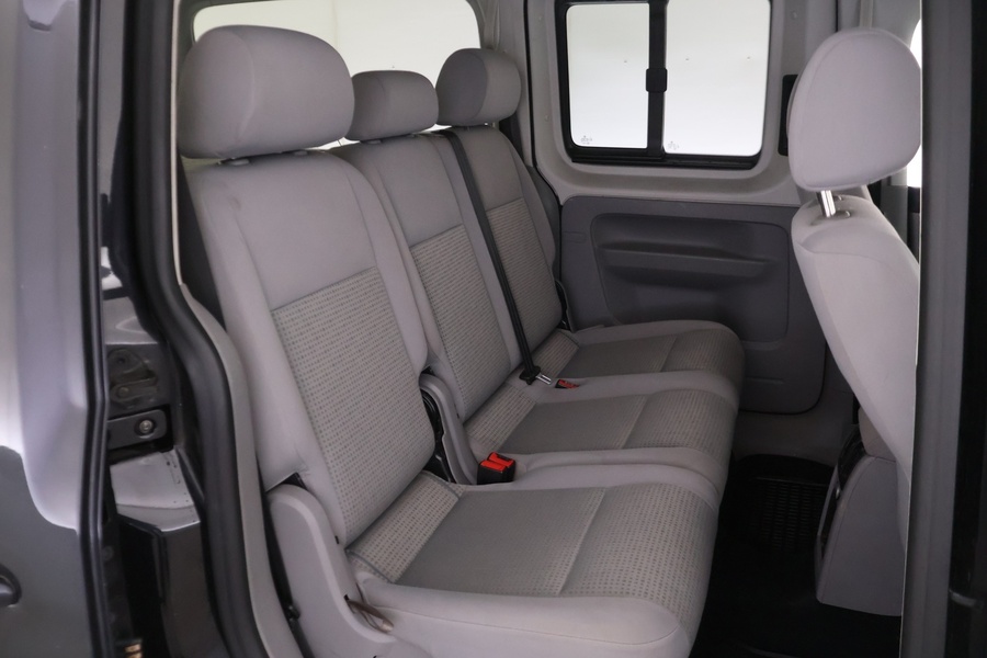 Volkswagen Caddy Maxi vaihtoauto