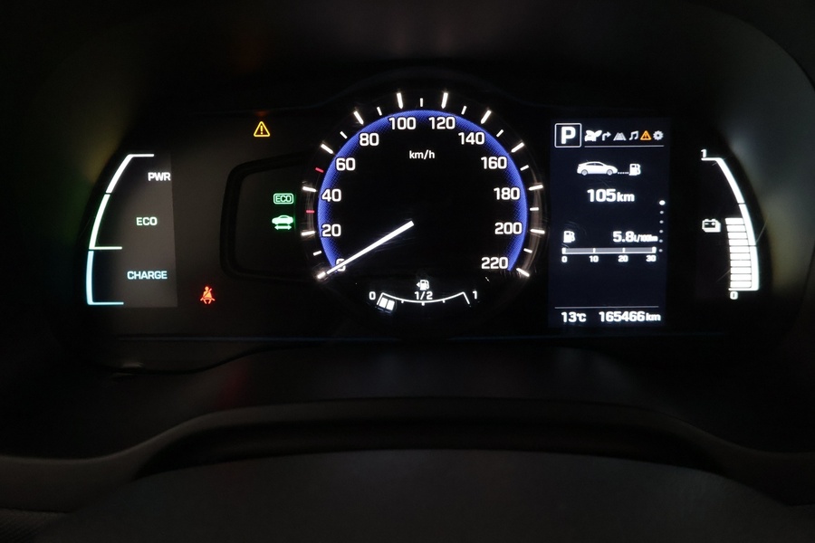 Hyundai IONIQ hybrid vaihtoauto