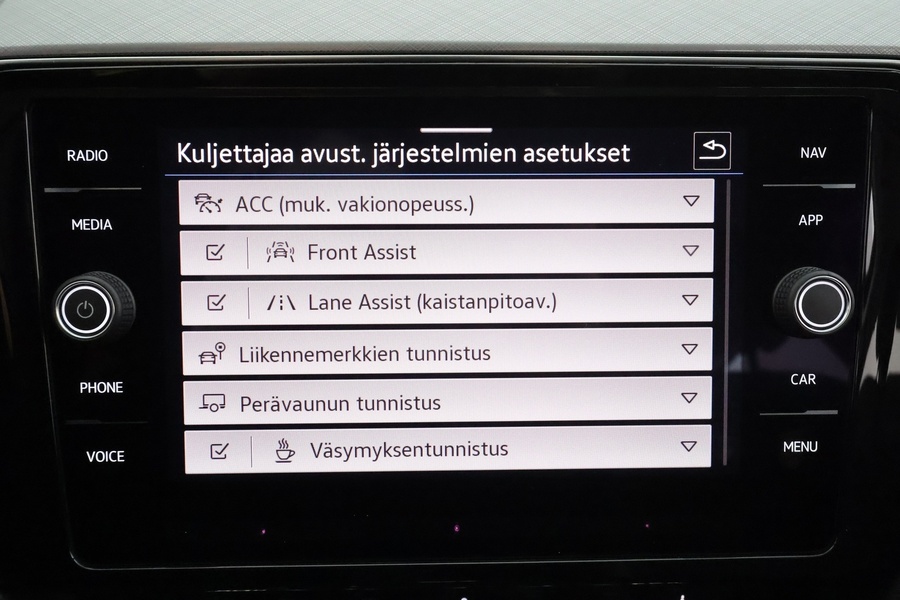 Volkswagen Passat vaihtoauto