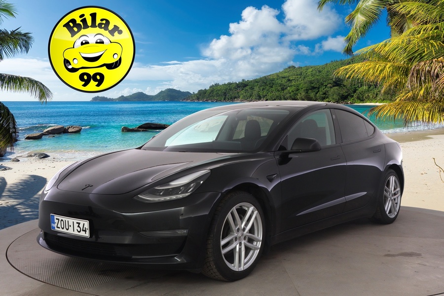 Tesla Model 3 vaihtoauto