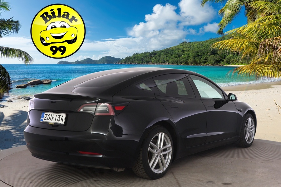 Tesla Model 3 vaihtoauto