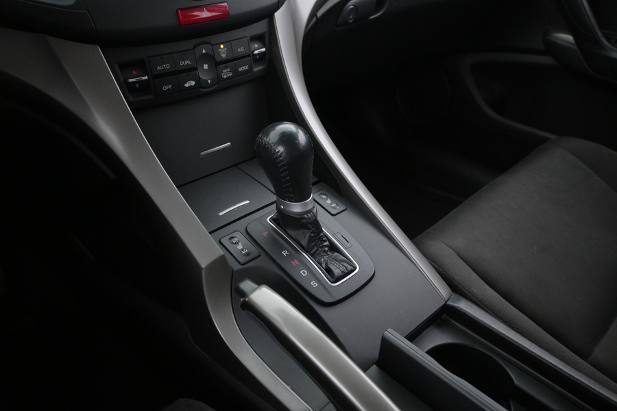 Honda Accord vaihtoauto