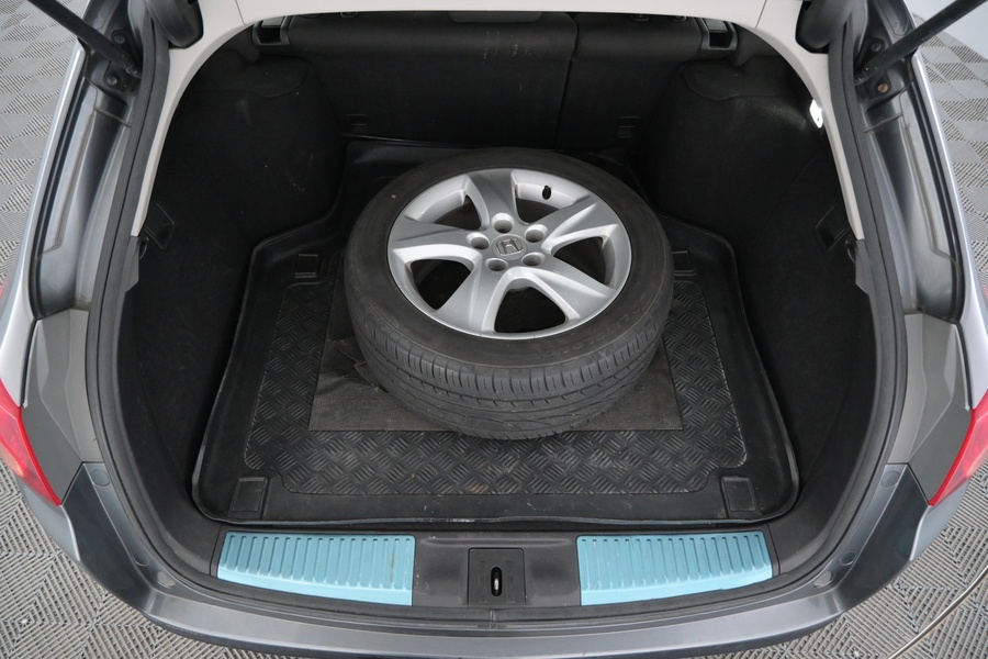 Honda Accord vaihtoauto