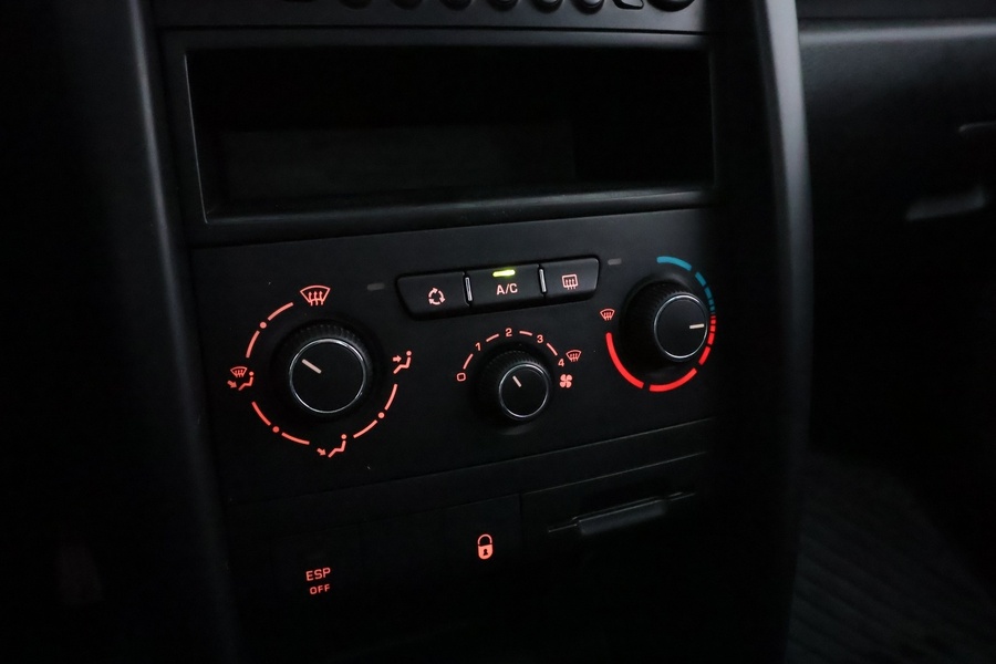 Peugeot 207 vaihtoauto