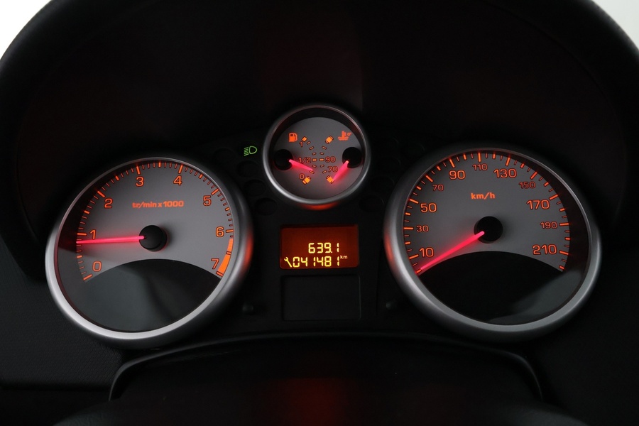 Peugeot 207 vaihtoauto