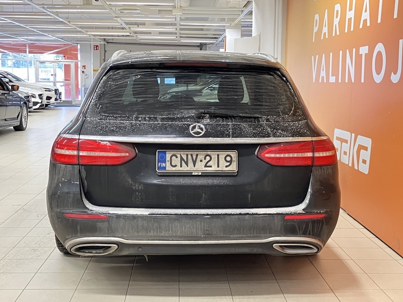 Mercedes-Benz E vaihtoauto