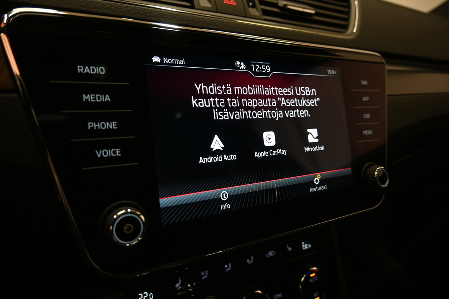 Skoda Superb vaihtoauto