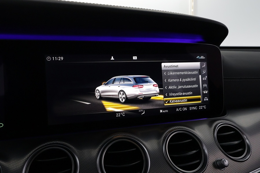 Mercedes-Benz E vaihtoauto