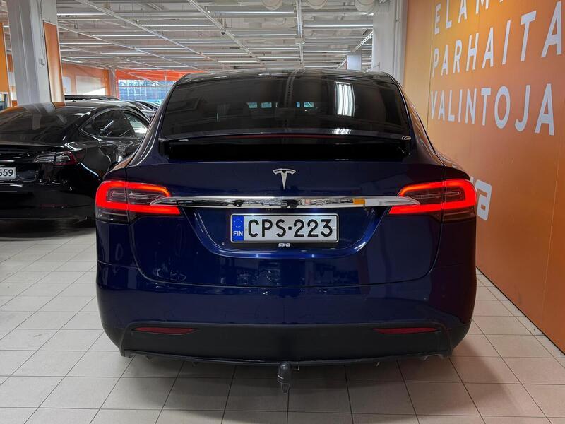 Tesla Model X vaihtoauto