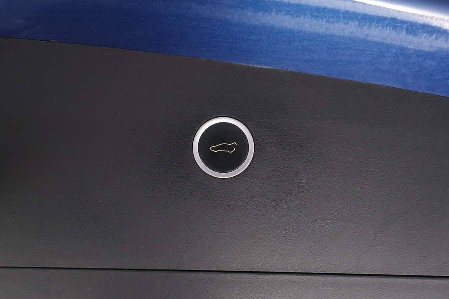 Tesla Model X vaihtoauto