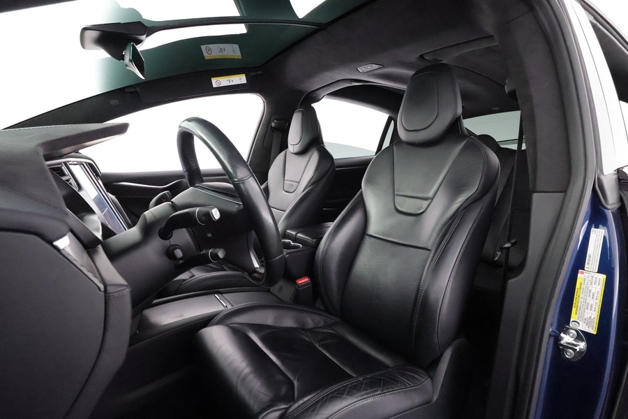 Tesla Model X vaihtoauto