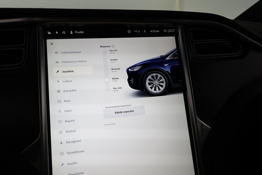 Tesla Model X vaihtoauto