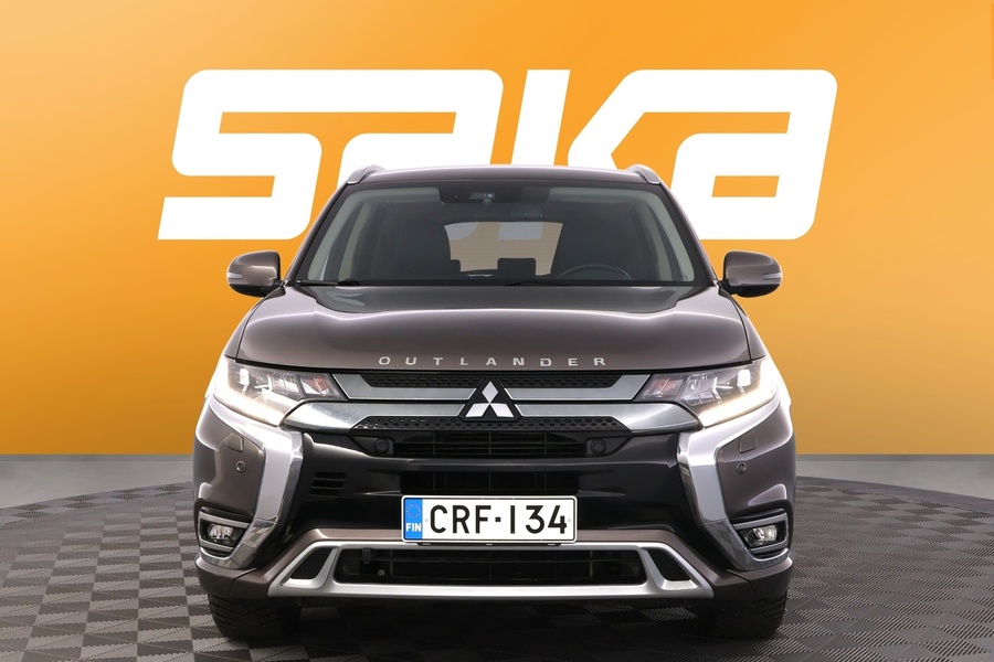 Mitsubishi Outlander PHEV vaihtoauto