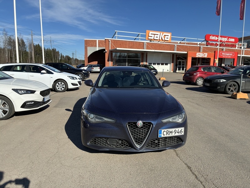 Alfa Romeo Giulia vaihtoauto