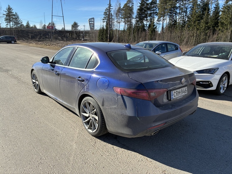 Alfa Romeo Giulia vaihtoauto