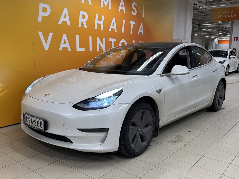 Tesla Model 3 vaihtoauto