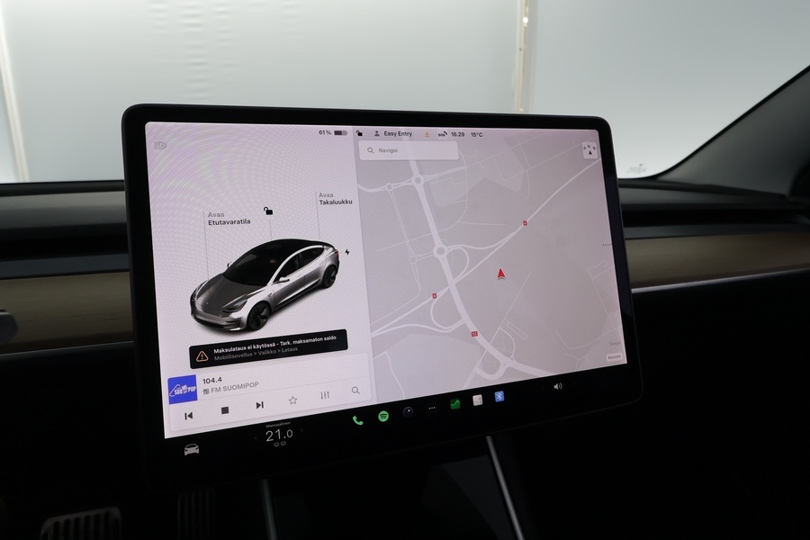 Tesla Model 3 vaihtoauto