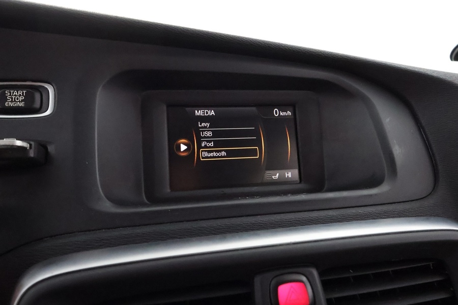 Volvo V40 Cross Country vaihtoauto