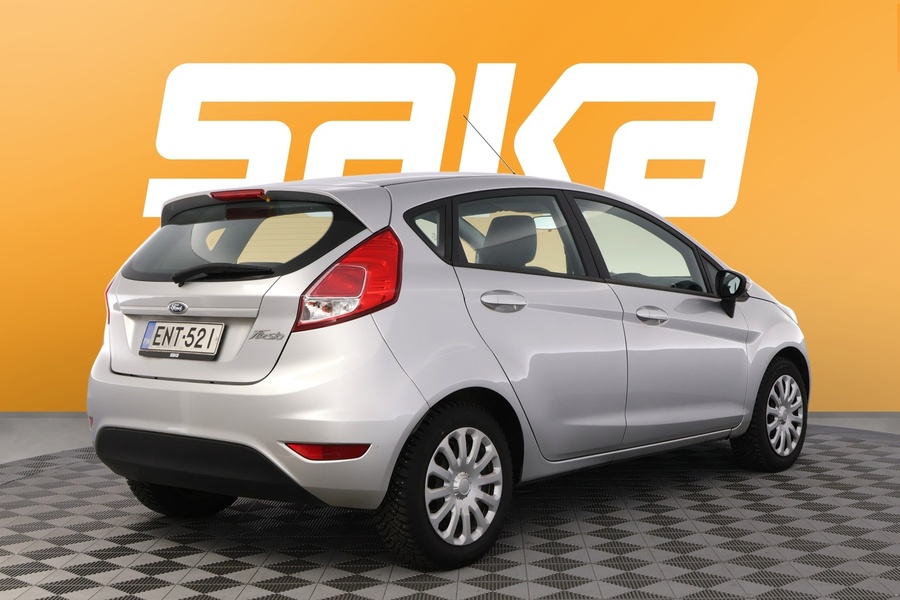 Ford Fiesta vaihtoauto