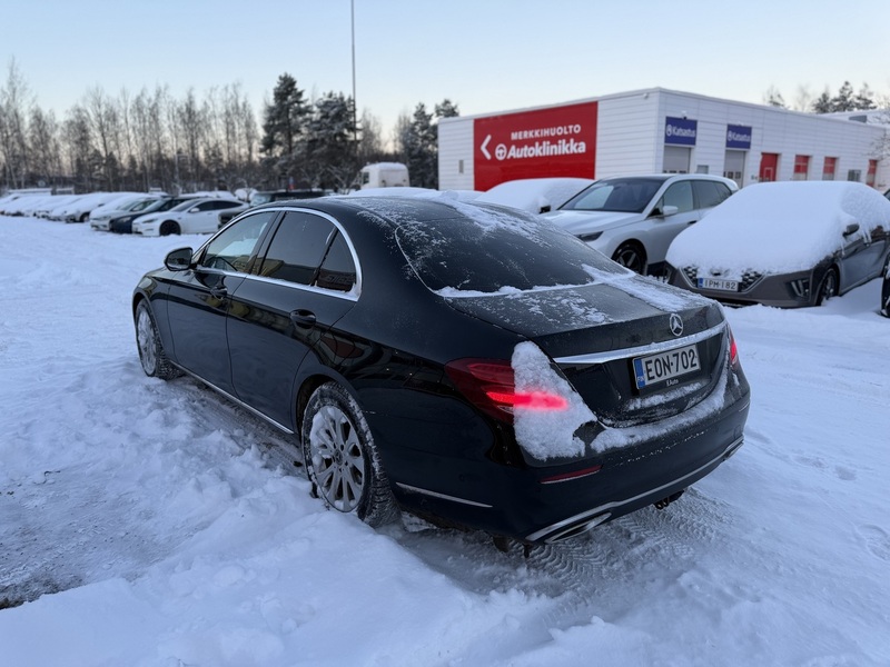 Mercedes-Benz E vaihtoauto