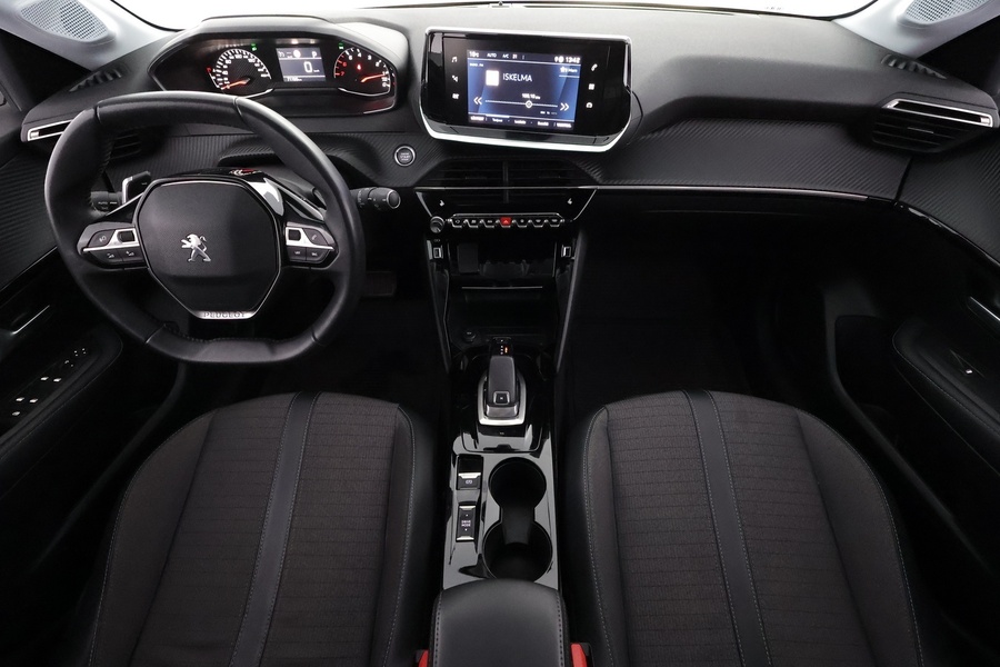 Peugeot 208 vaihtoauto