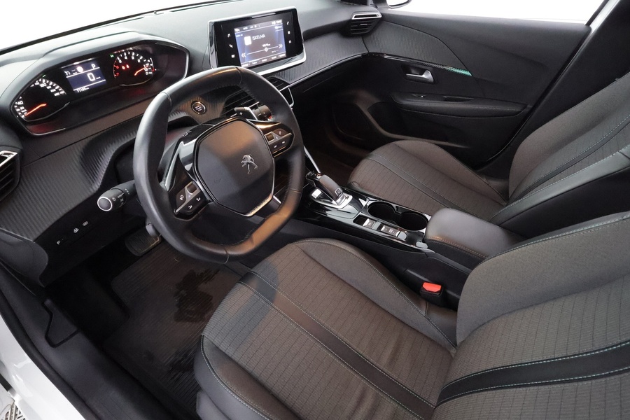 Peugeot 208 vaihtoauto