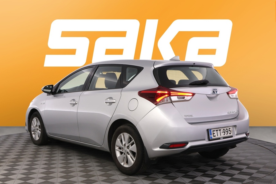 Toyota Auris vaihtoauto