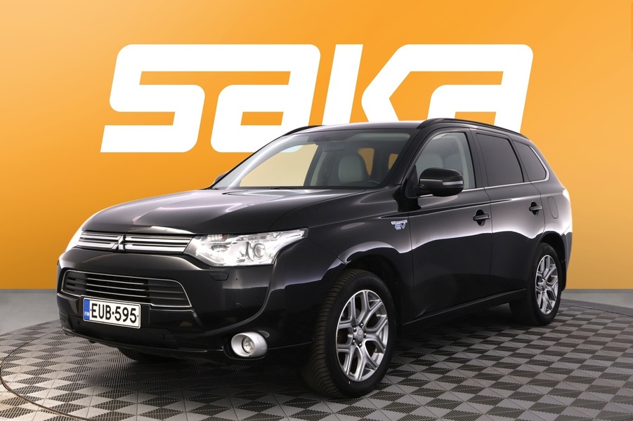Mitsubishi Outlander PHEV vaihtoauto