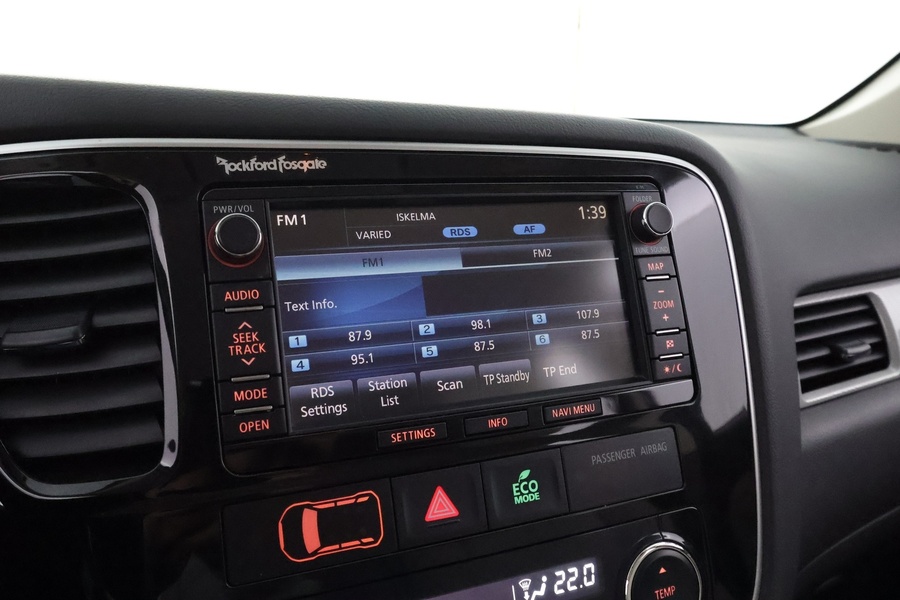 Mitsubishi Outlander PHEV vaihtoauto