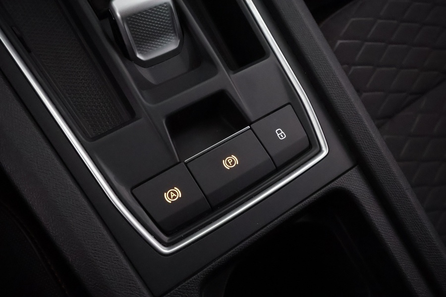 SEAT Leon vaihtoauto