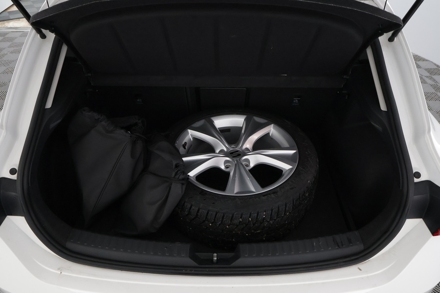 SEAT Leon vaihtoauto