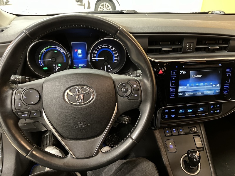 Toyota Auris vaihtoauto