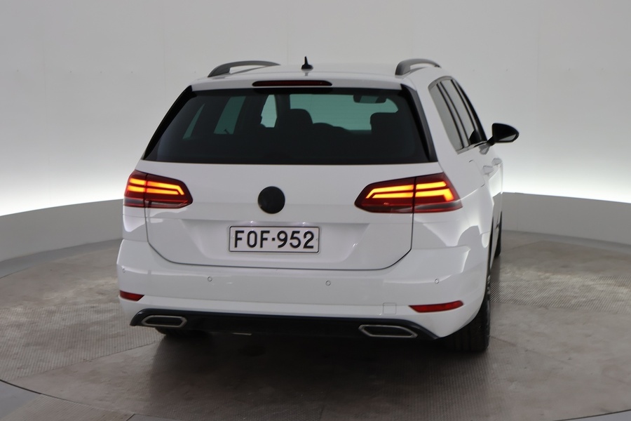 Volkswagen Golf vaihtoauto