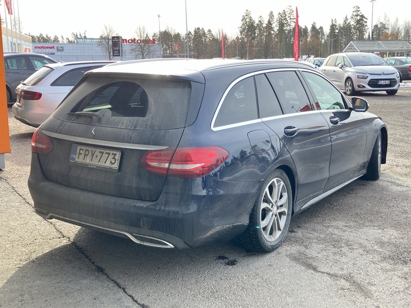 Mercedes-Benz C vaihtoauto