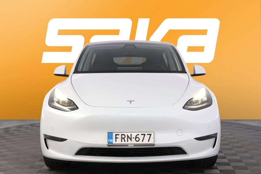 Tesla Model Y vaihtoauto