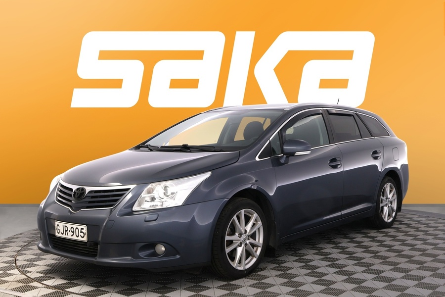 Toyota Avensis vaihtoauto