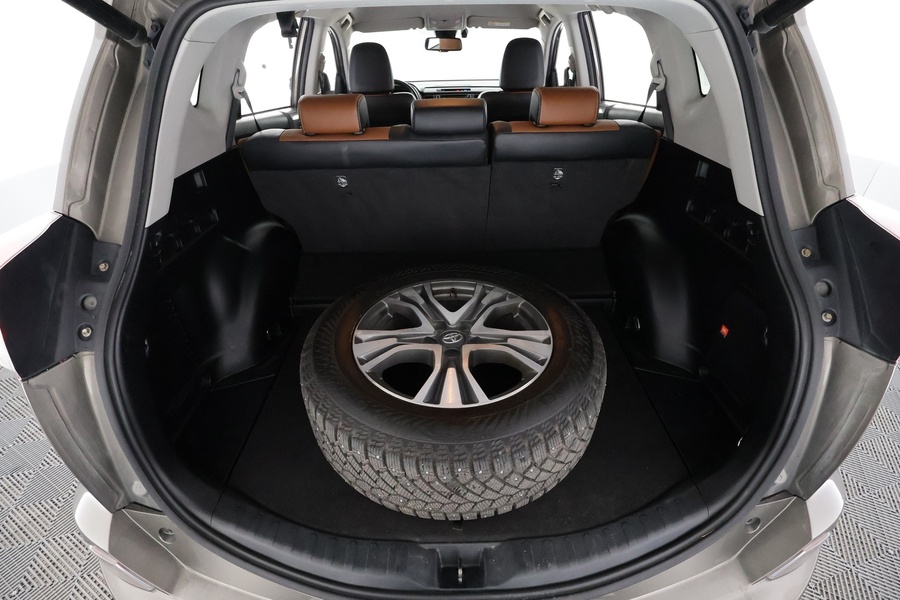 Toyota RAV4 vaihtoauto