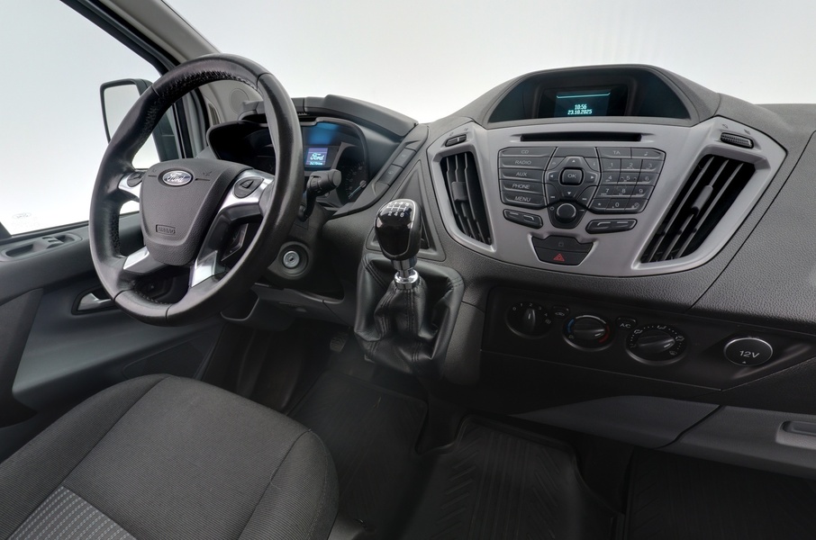 Ford Transit Custom vaihtoauto