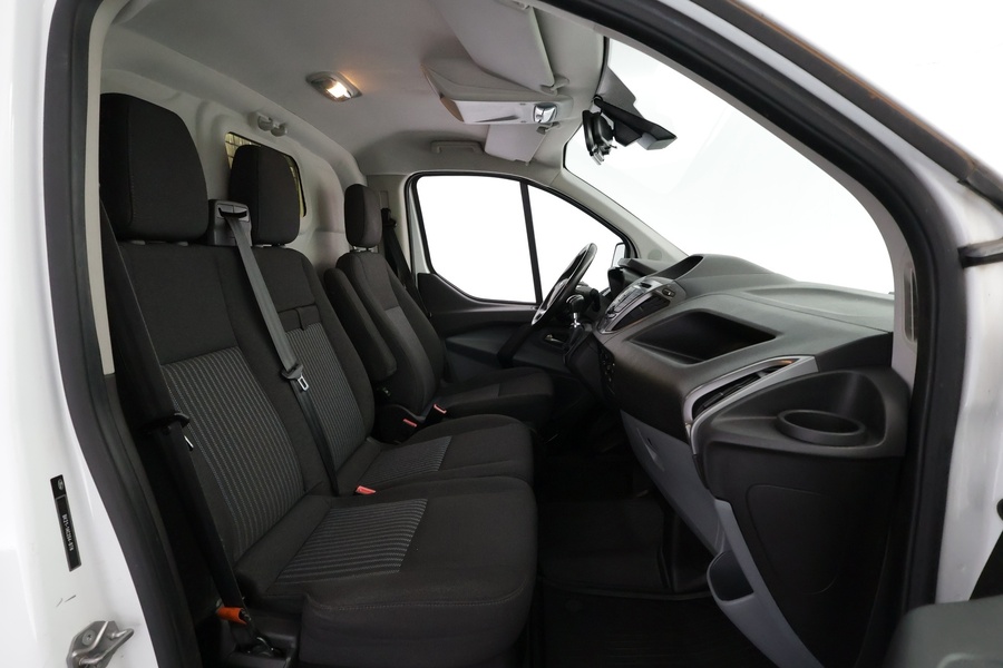 Ford Transit Custom vaihtoauto