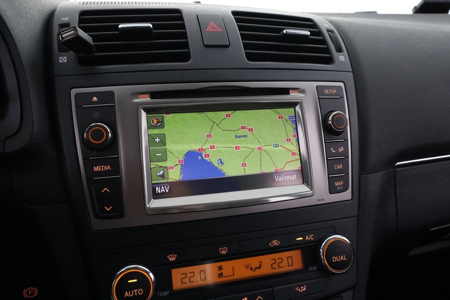 Toyota Avensis vaihtoauto